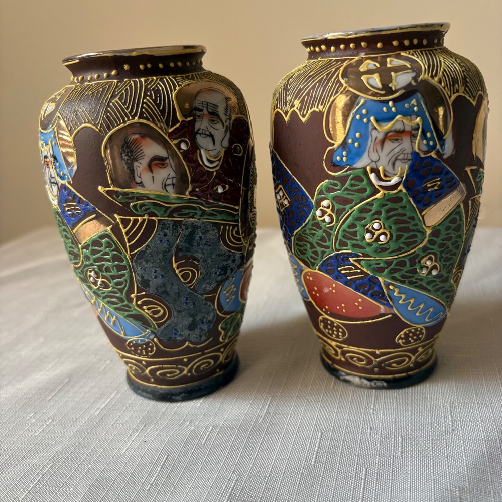 Vintage Japanese Satsuma Moriage Immortal Vases Pair Made in Japan 5 Inch Brown